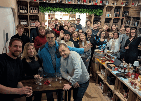 neue routinen mit freunden gemeinsamer abend gruppe koeln